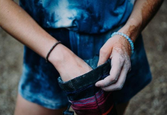 Tie dye madness, ideas de cómo llevar esta moda colorida a la ropa de bebé