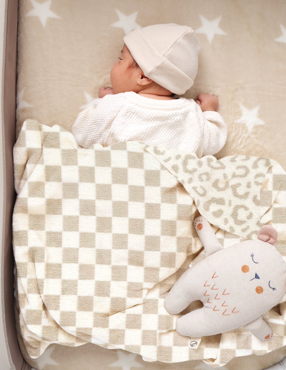 Cobijita para Bebé Súper Suave - Manchitas / Cuadritos