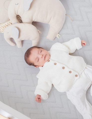 Sábana de Cajón Calientita para Mini Colecho (50x90)- Zig Zag Gris