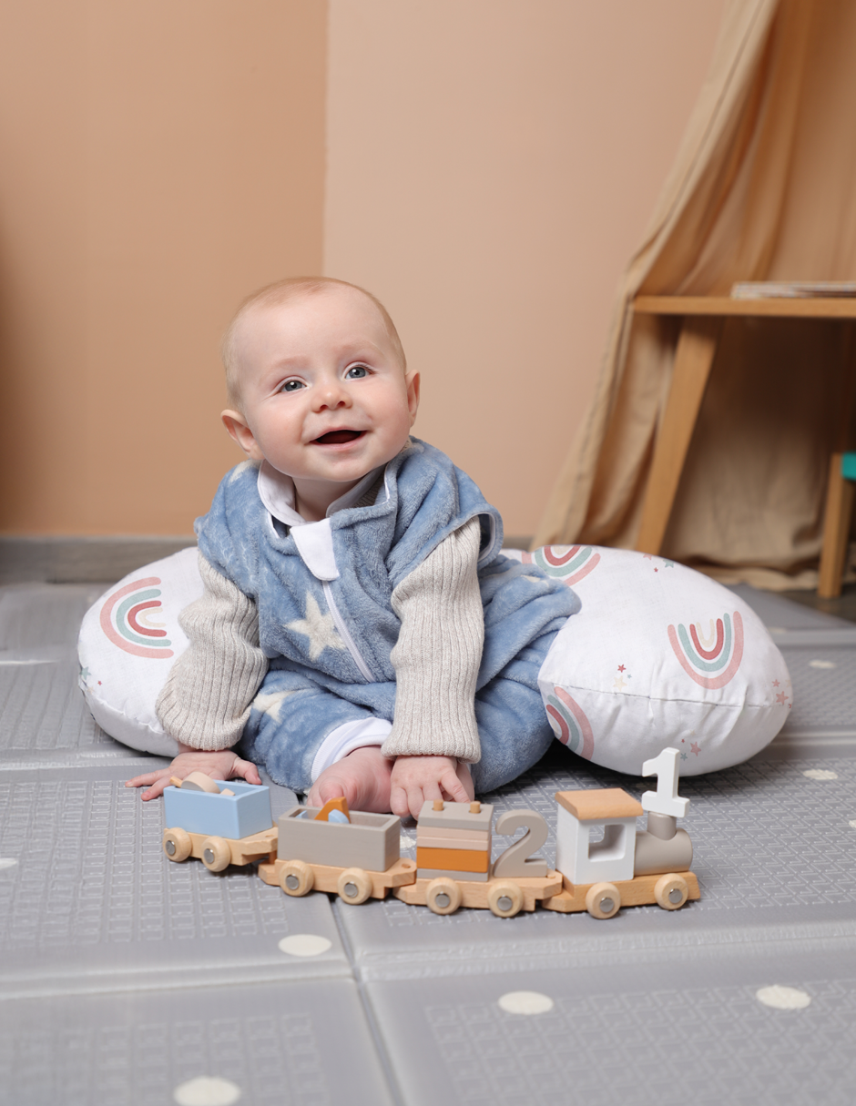 Cojín de Lactancia Arcoiris Love