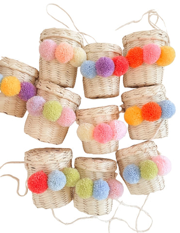 Recuerdos para Cumpleaños - Set de 5 Canastas - Pompones