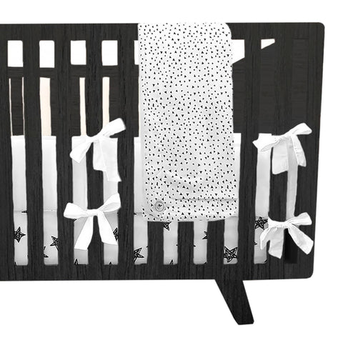 Cobija para Cama Cuna Triangulitos Negros