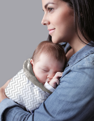 Cobijita para Bebé Chevron Gris / Blanco