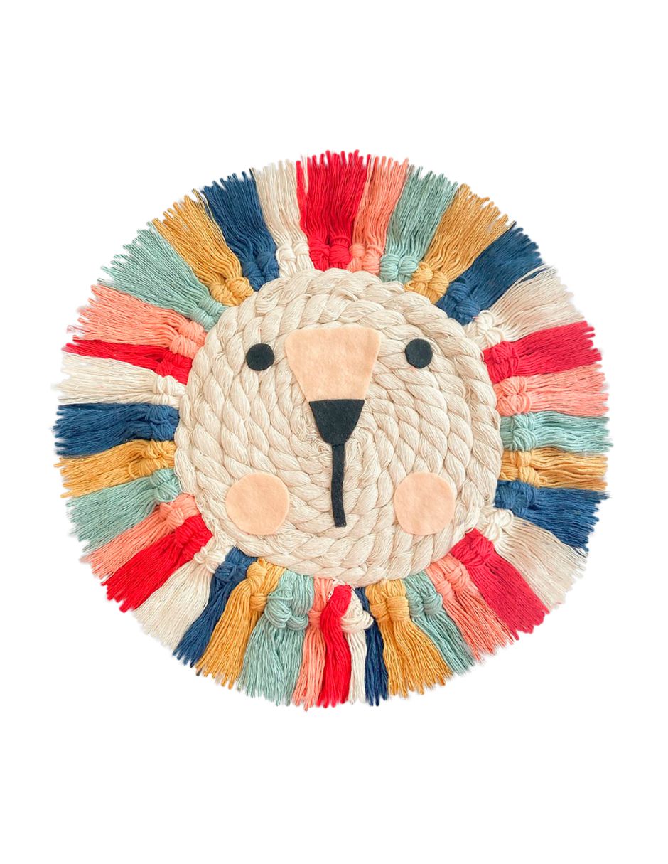 Leon Decorativo Macrame Tonos Vivos
