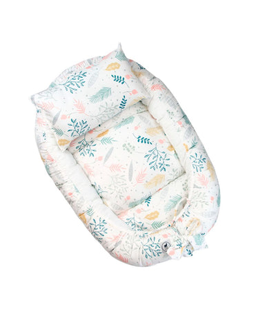 Nido, ó cama portátil para Bebé, con acolchado, 100% Algodón - Flores