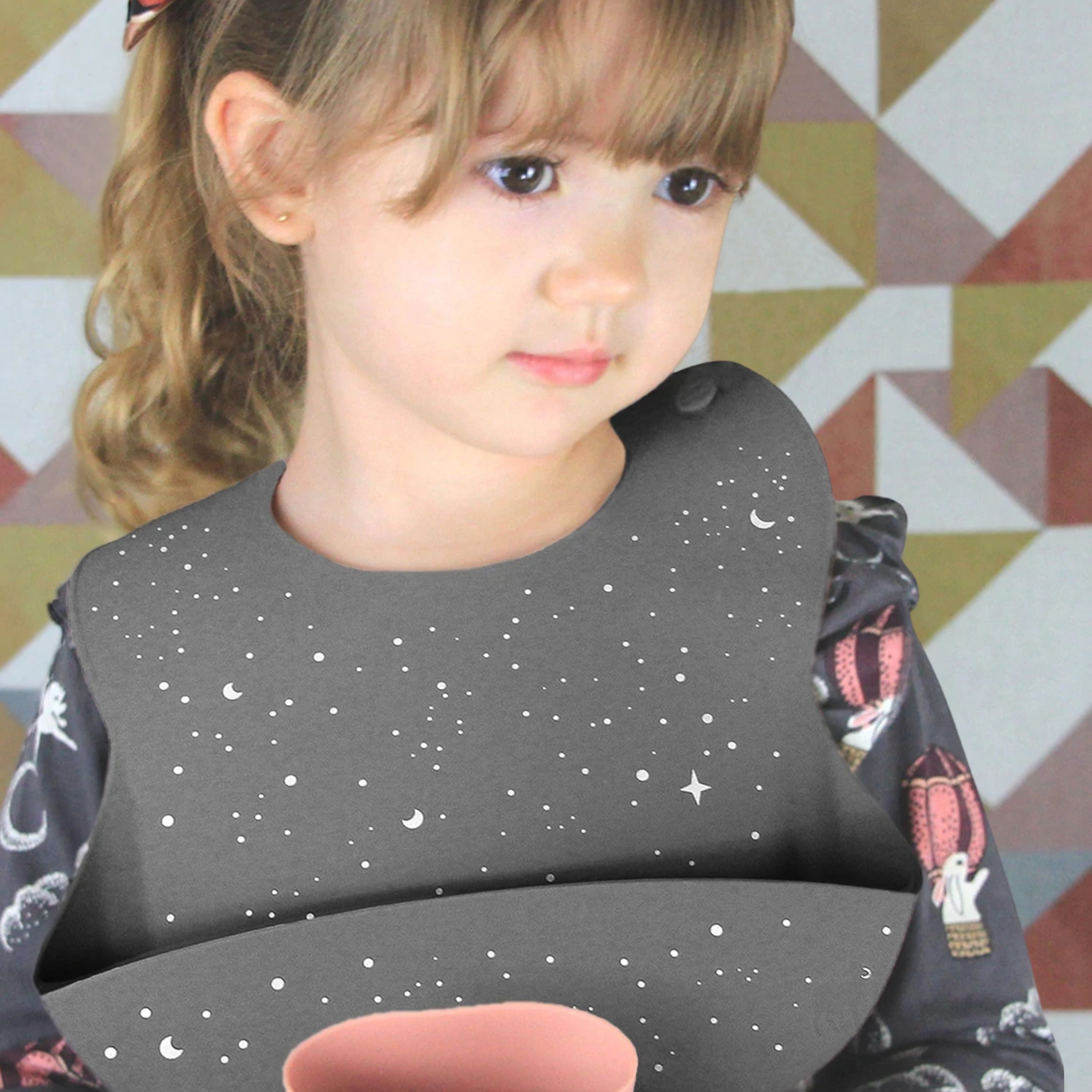 Set de Accesorios para salir Nap (Babero, Mordedera, Cobijita) - Gris
