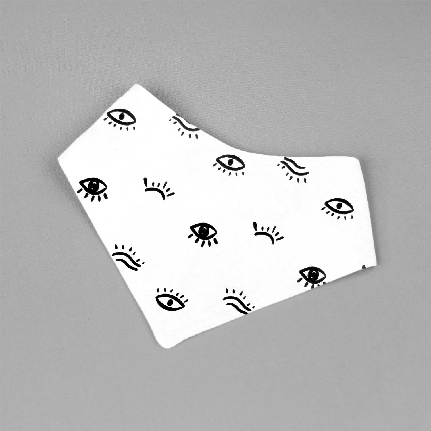 Baberos Bandana - Set de 3 Piezas Niña (Estrellitas Vino + Triangulitos Negros + Ojitos)