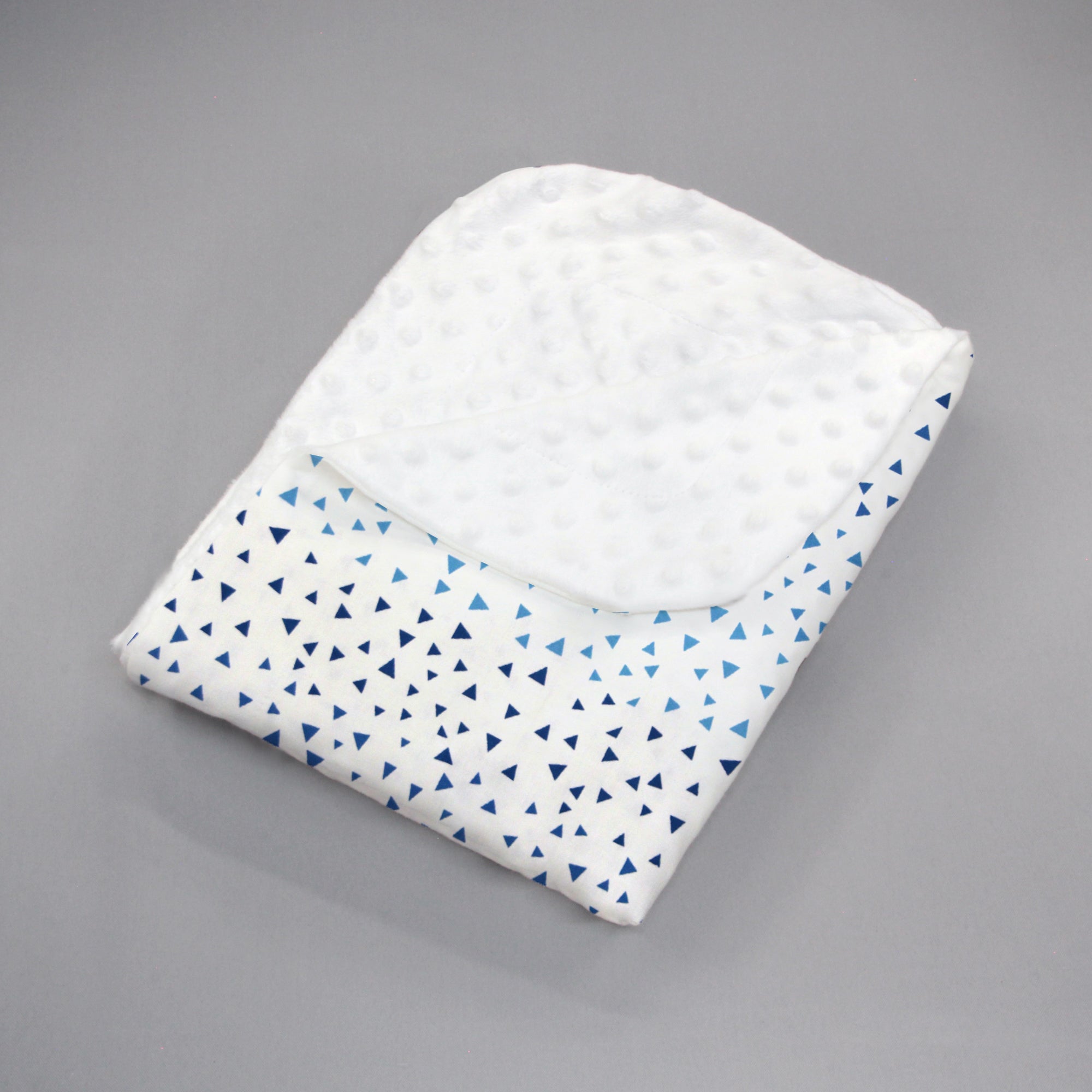 Cobija para Cuna Triangulitos Azules