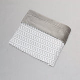 Paquete "Todo para salir de paseo con tu Bebé" - Unisex - Chevron gris