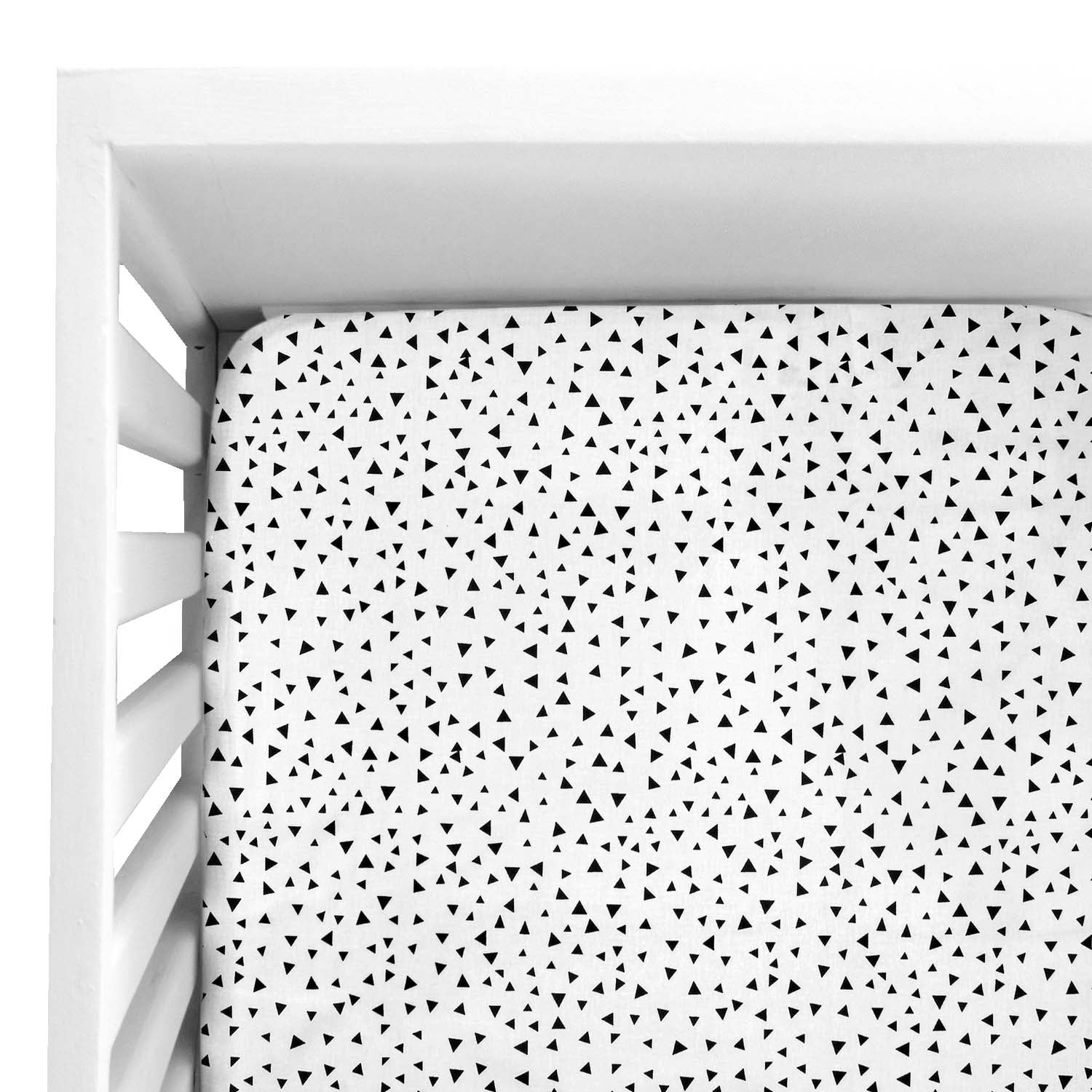 Sábana de Cajón para Cama Cuna - Triangulitos Negros - 100% Algodón