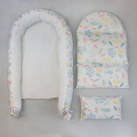 Nido, ó cama portátil para Bebé, con acolchado, 100% Algodón - Flores