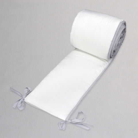 Protector para Cuna Blanco con Detalle Gris