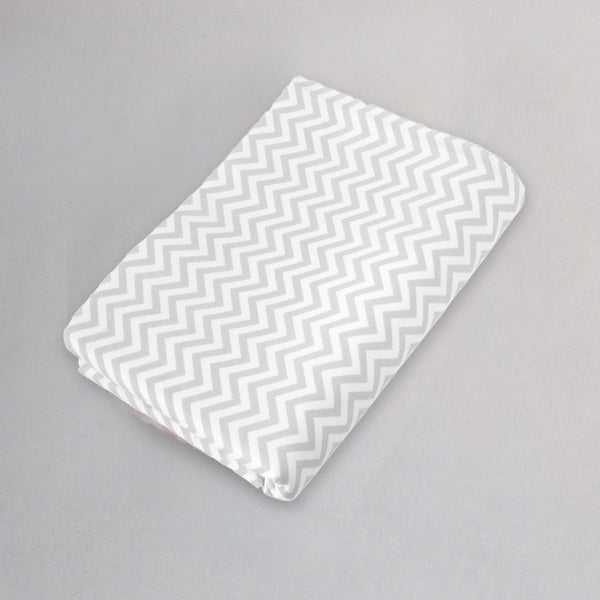 Sábana de Cajón para Cuna Chevron Gris - 100% Algodón